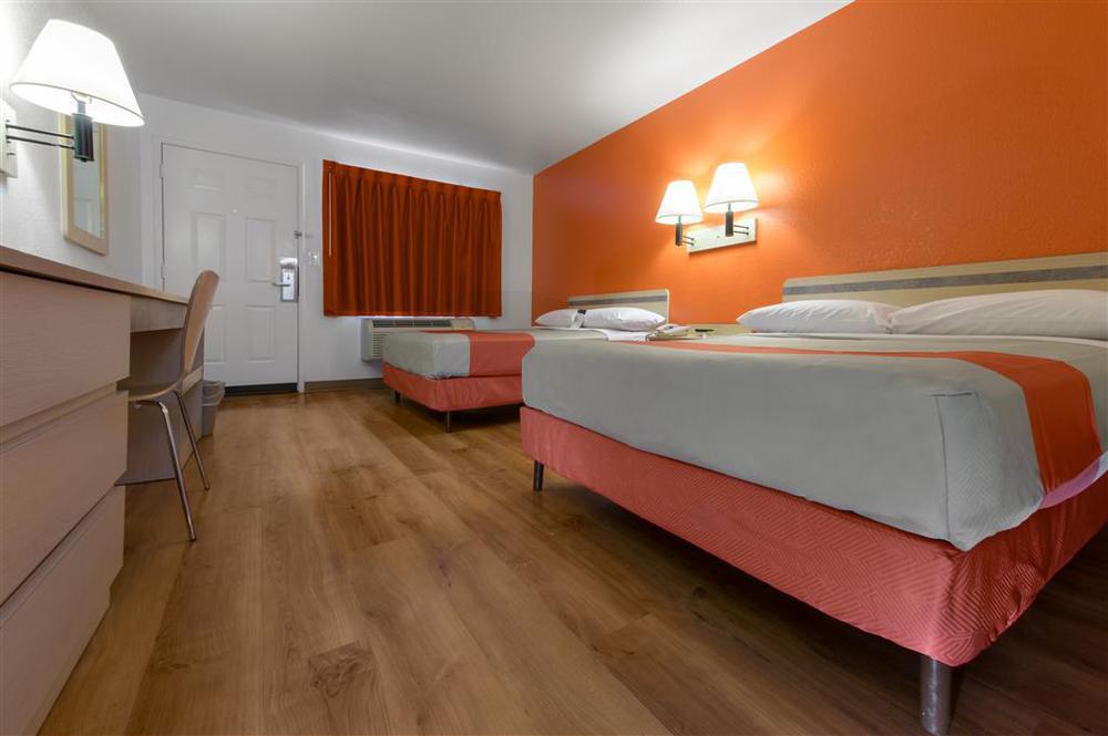 Motel 6-Pinole, Ca Стая снимка