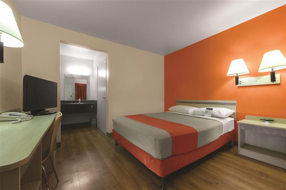 Motel 6-Pinole, Ca Стая снимка